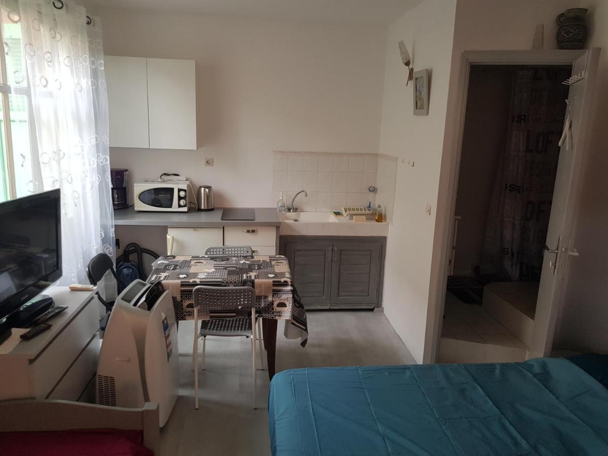 Studio Pour 3 Personnes Au Calme Dans Villa Nice Luaran gambar